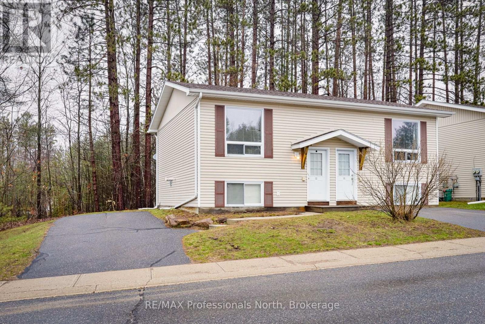 12 - 200 Pine Street, Bracebridge, Ontario  P1L 2H9 - Photo 1 - X13002652