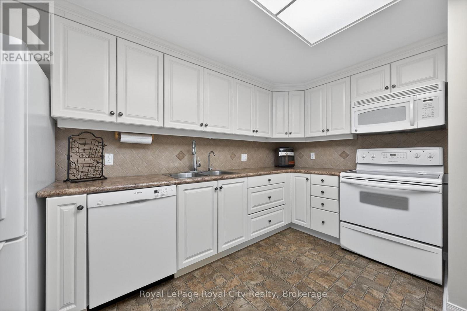 402 - 105 Bagot Street, Guelph, Ontario  N1H 8H4 - Photo 15 - X13002658