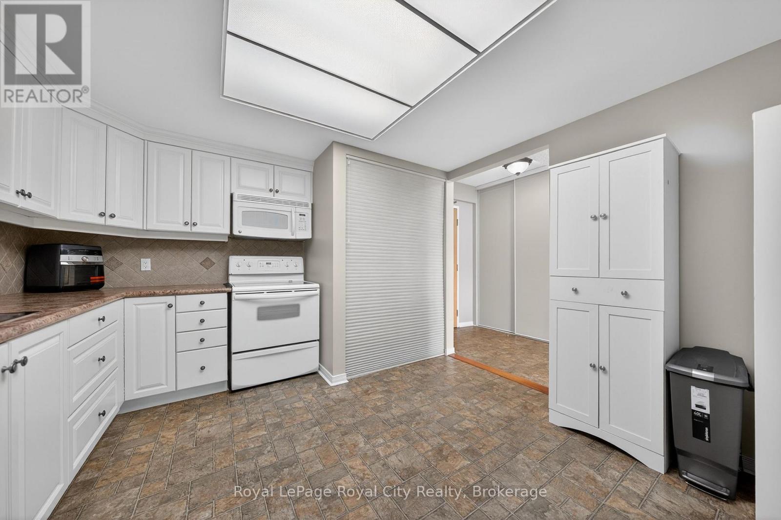 402 - 105 Bagot Street, Guelph, Ontario  N1H 8H4 - Photo 16 - X13002658