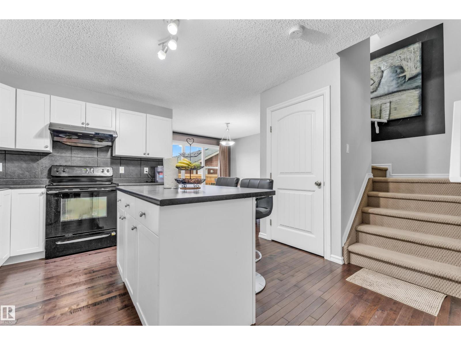 607 Allard Bv Sw, Edmonton, Alberta  T6W 0W8 - Photo 17 - E4482383