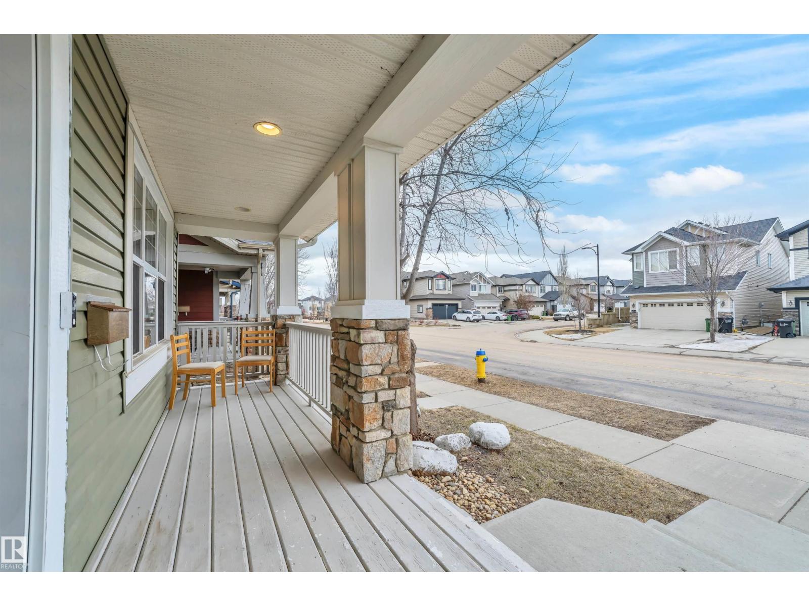 607 Allard Bv Sw, Edmonton, Alberta  T6W 0W8 - Photo 5 - E4482383