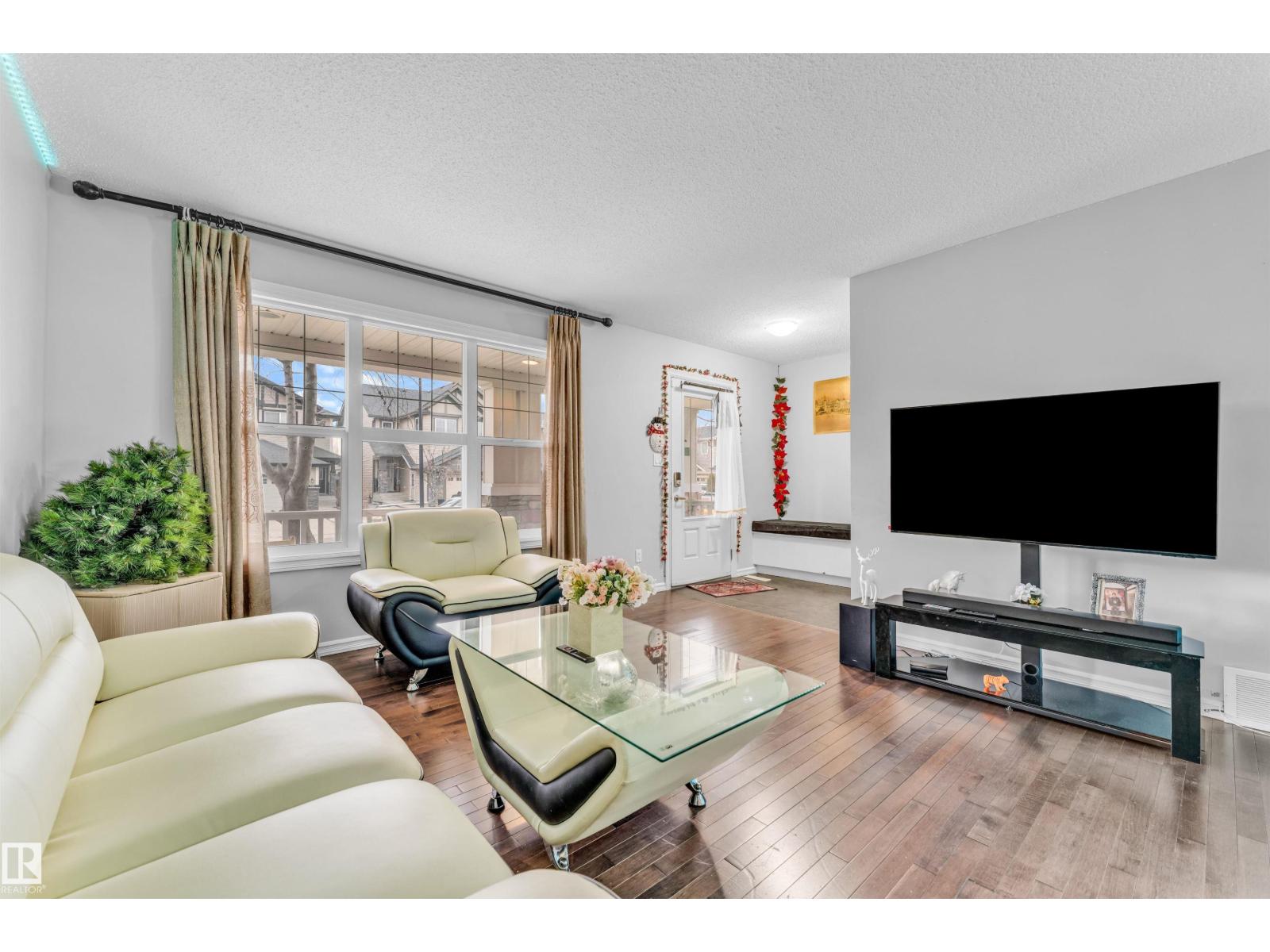 607 Allard Bv Sw, Edmonton, Alberta  T6W 0W8 - Photo 7 - E4482383