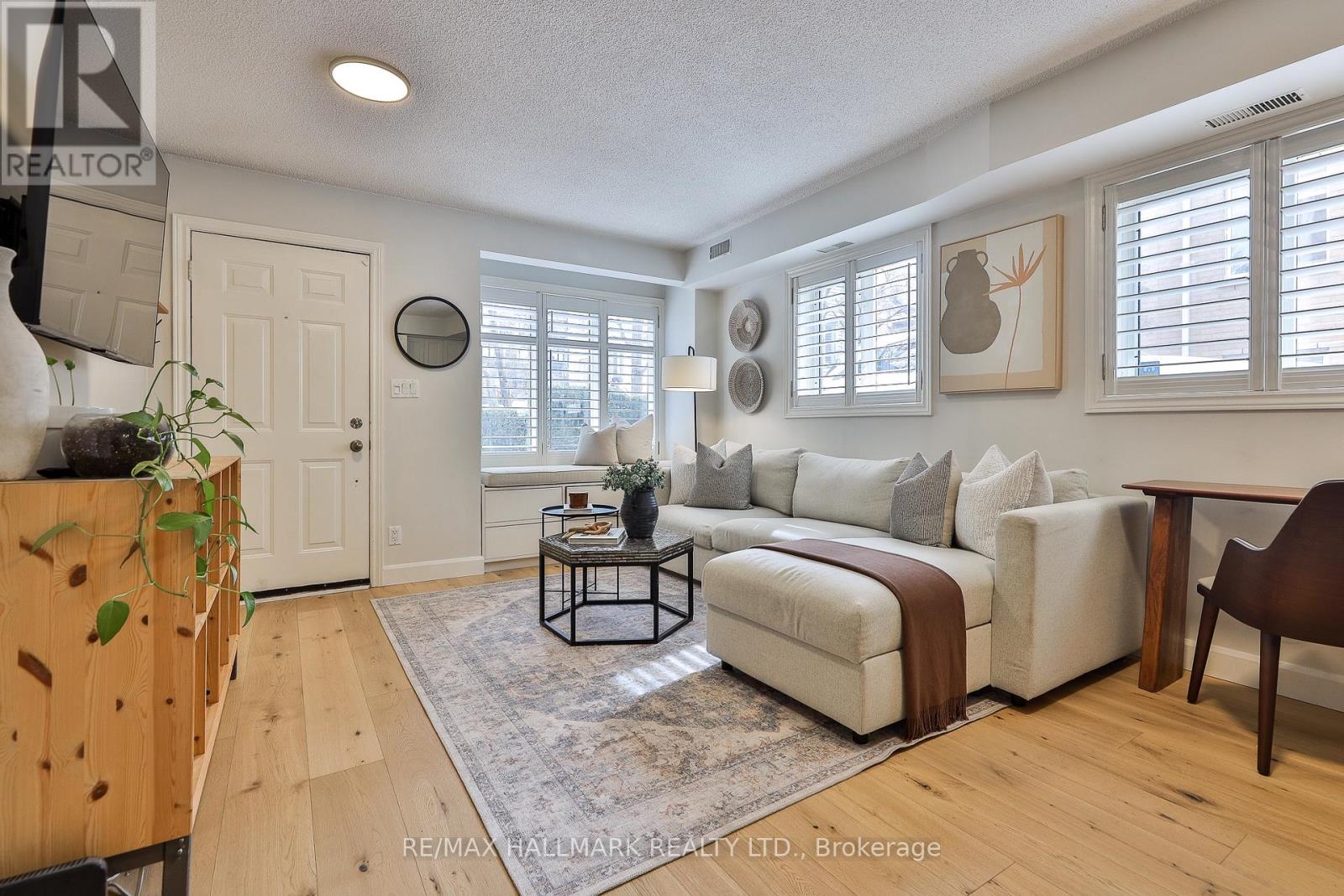 59 - 208 Niagara Street, Toronto, Ontario  M6J 3W5 - Photo 2 - C13002552