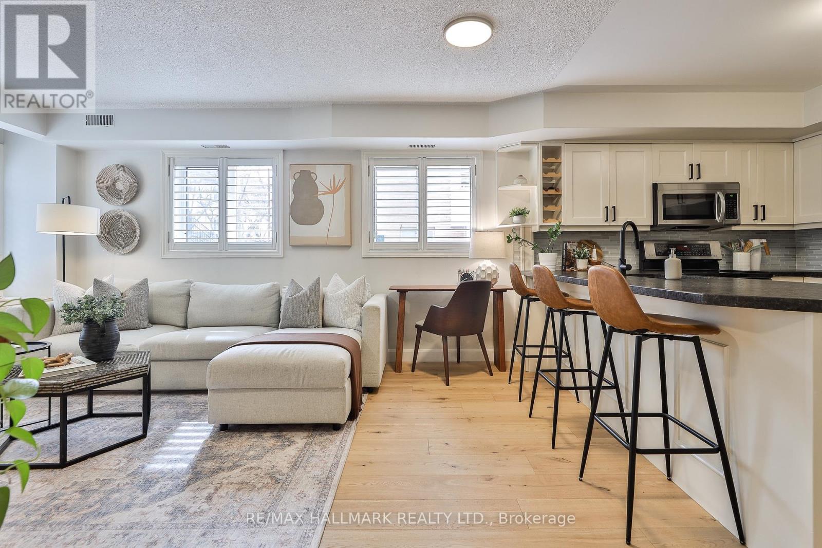 59 - 208 Niagara Street, Toronto, Ontario  M6J 3W5 - Photo 3 - C13002552