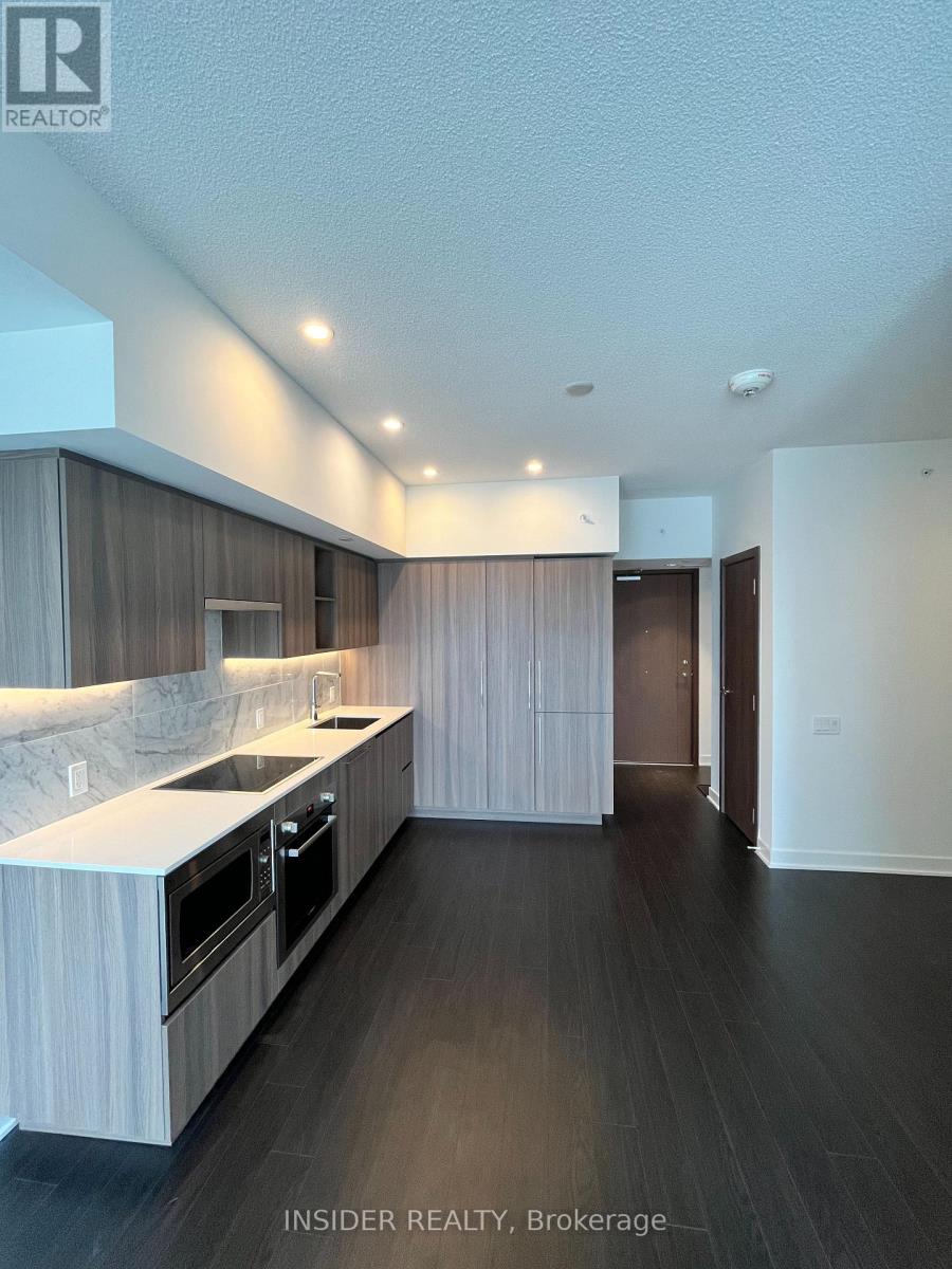 2107 - 19 Bathurst Street, Toronto, Ontario M5V 0N2 - Photo 2 - C13002604