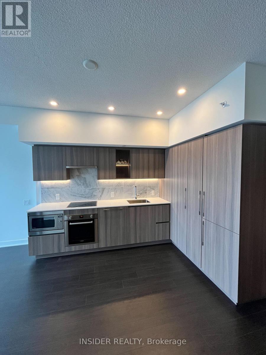 2107 - 19 Bathurst Street, Toronto, Ontario M5V 0N2 - Photo 3 - C13002604