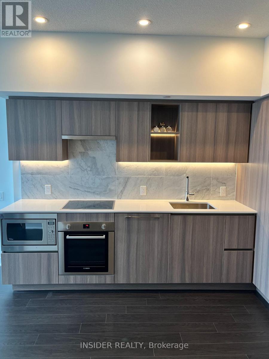 2107 - 19 Bathurst Street, Toronto, Ontario M5V 0N2 - Photo 4 - C13002604