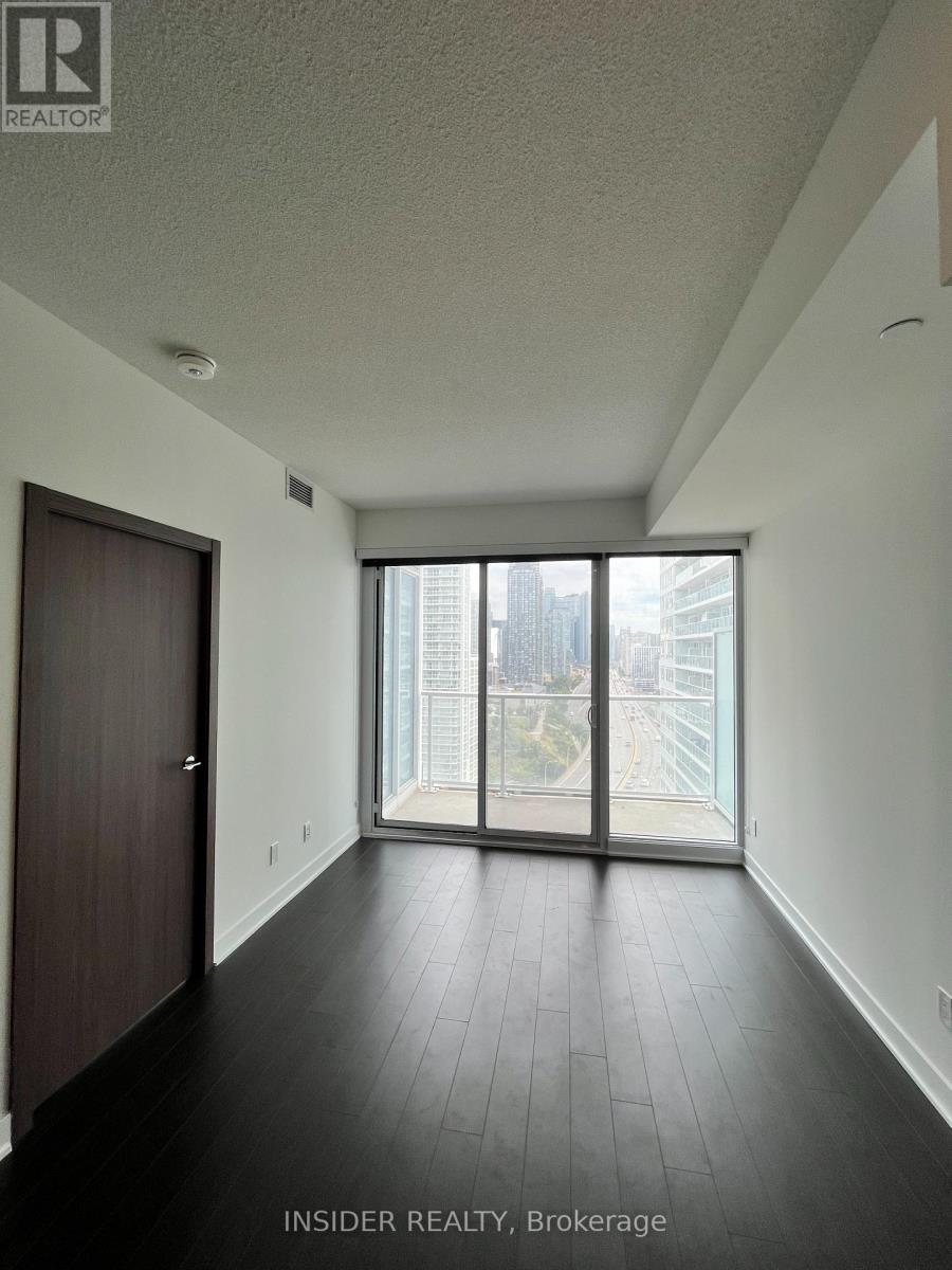 2107 - 19 Bathurst Street, Toronto, Ontario M5V 0N2 - Photo 6 - C13002604