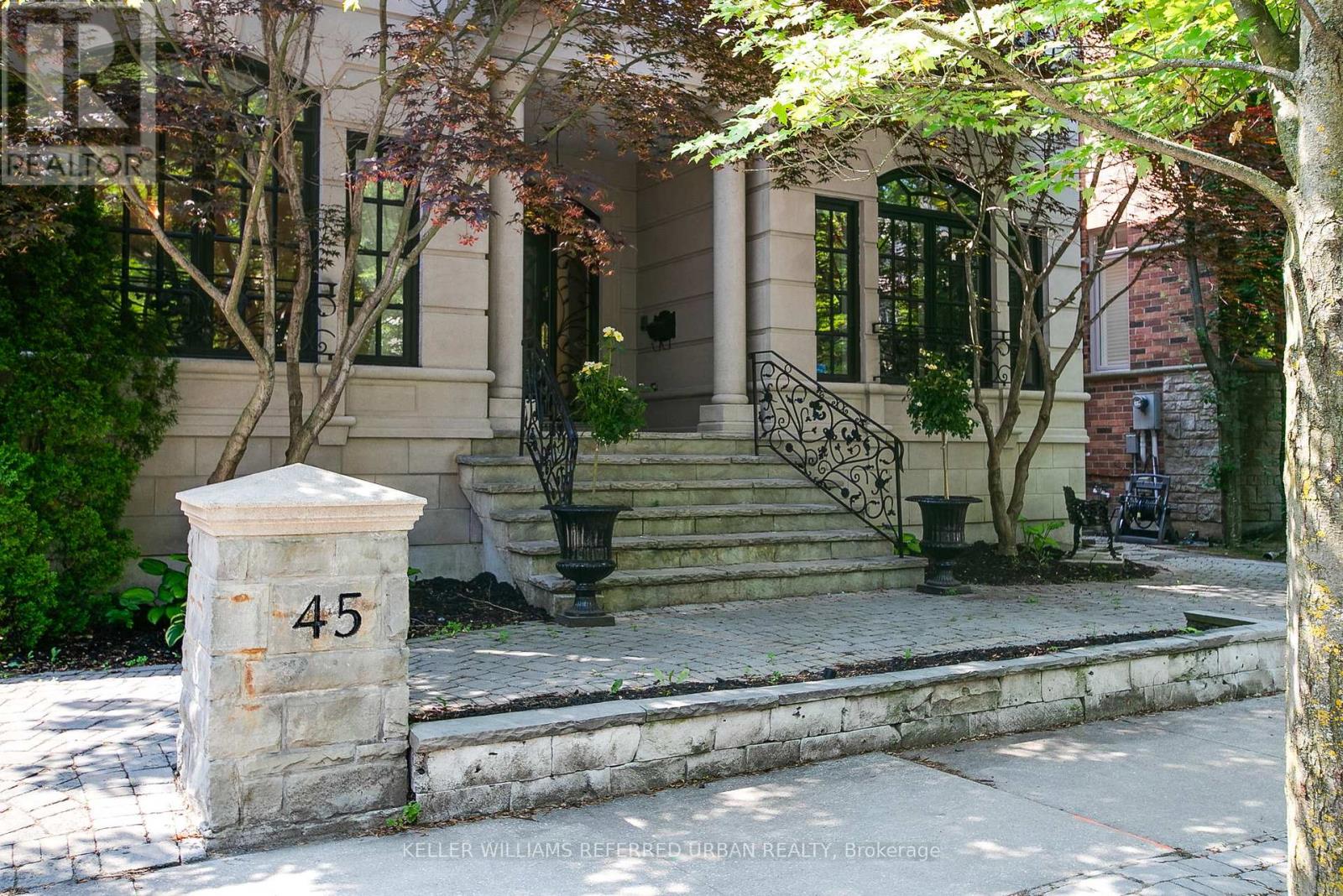 45 Mathersfield Drive, Toronto, Ontario  M4W 3W4 - Photo 2 - C13002612