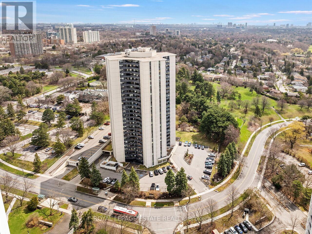 PH05 - 75 GRAYDON HALL MANOR, Toronto, Ontario