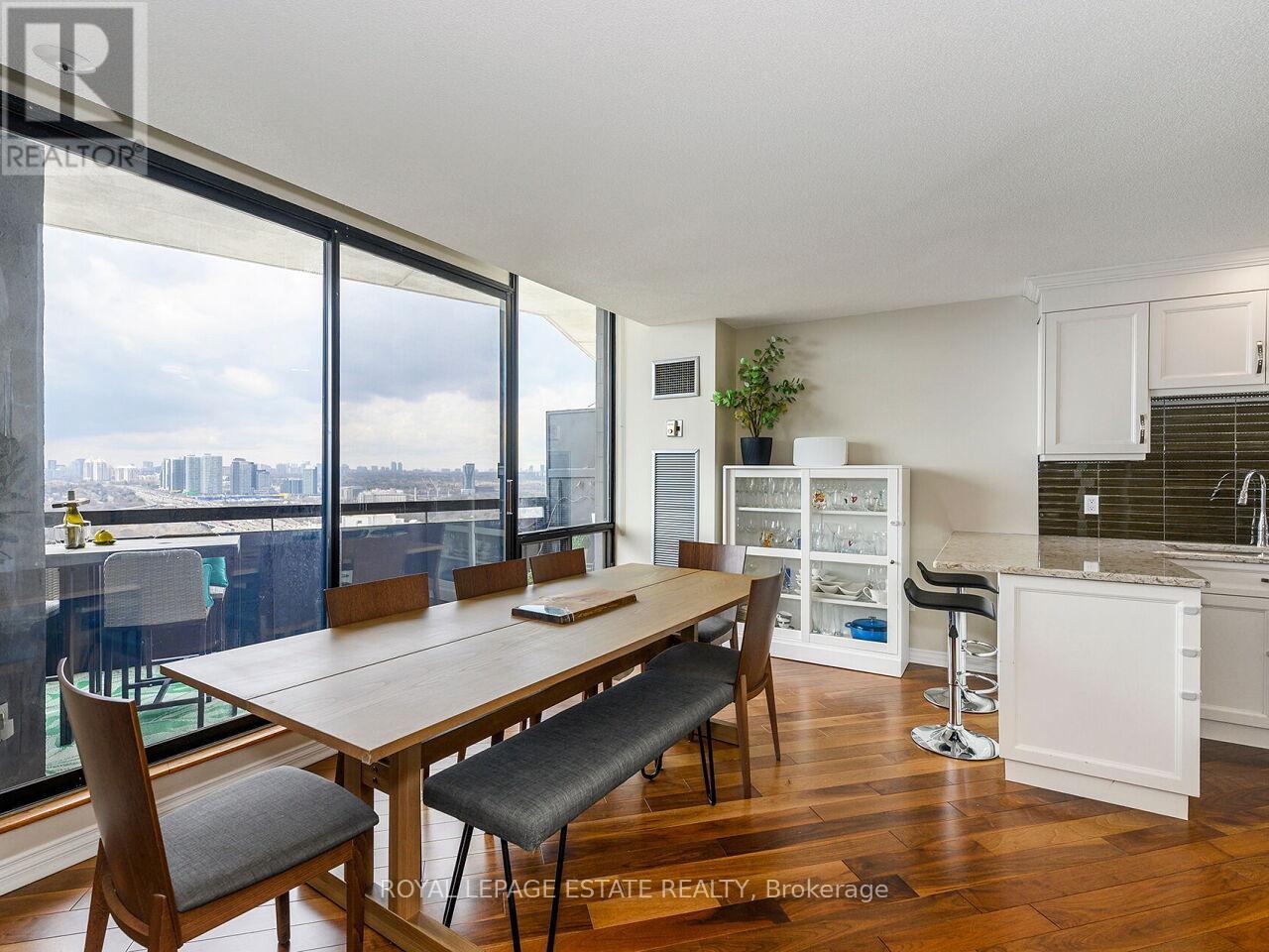 Ph05 - 75 Graydon Hall Manor, Toronto, Ontario  M3A 3M5 - Photo 19 - C13002618