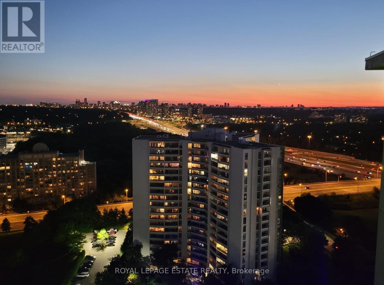 Ph05 - 75 Graydon Hall Manor, Toronto, Ontario  M3A 3M5 - Photo 28 - C13002618