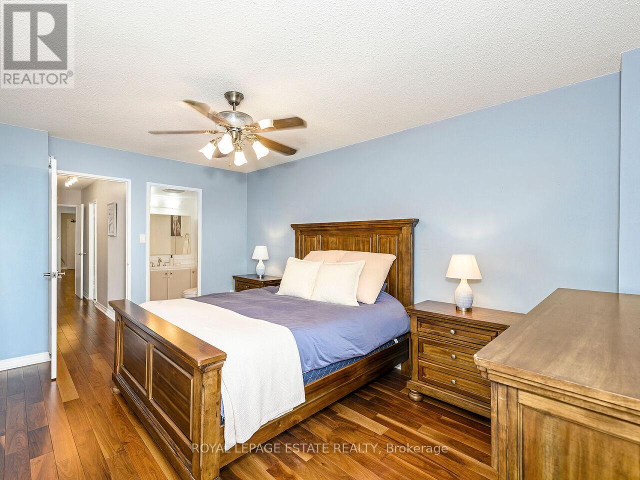 Ph05 - 75 Graydon Hall Manor, Toronto, Ontario  M3A 3M5 - Photo 31 - C13002618