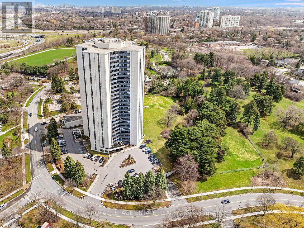 Ph05 - 75 Graydon Hall Manor, Toronto, Ontario  M3A 3M5 - Photo 46 - C13002618