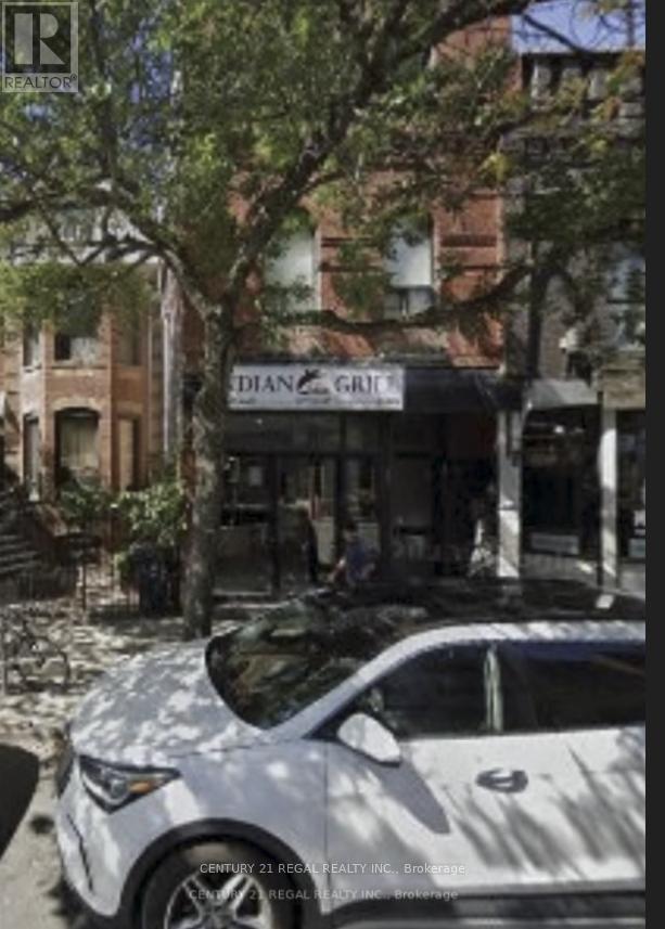 108 OSSINGTON AVENUE, Toronto, Ontario