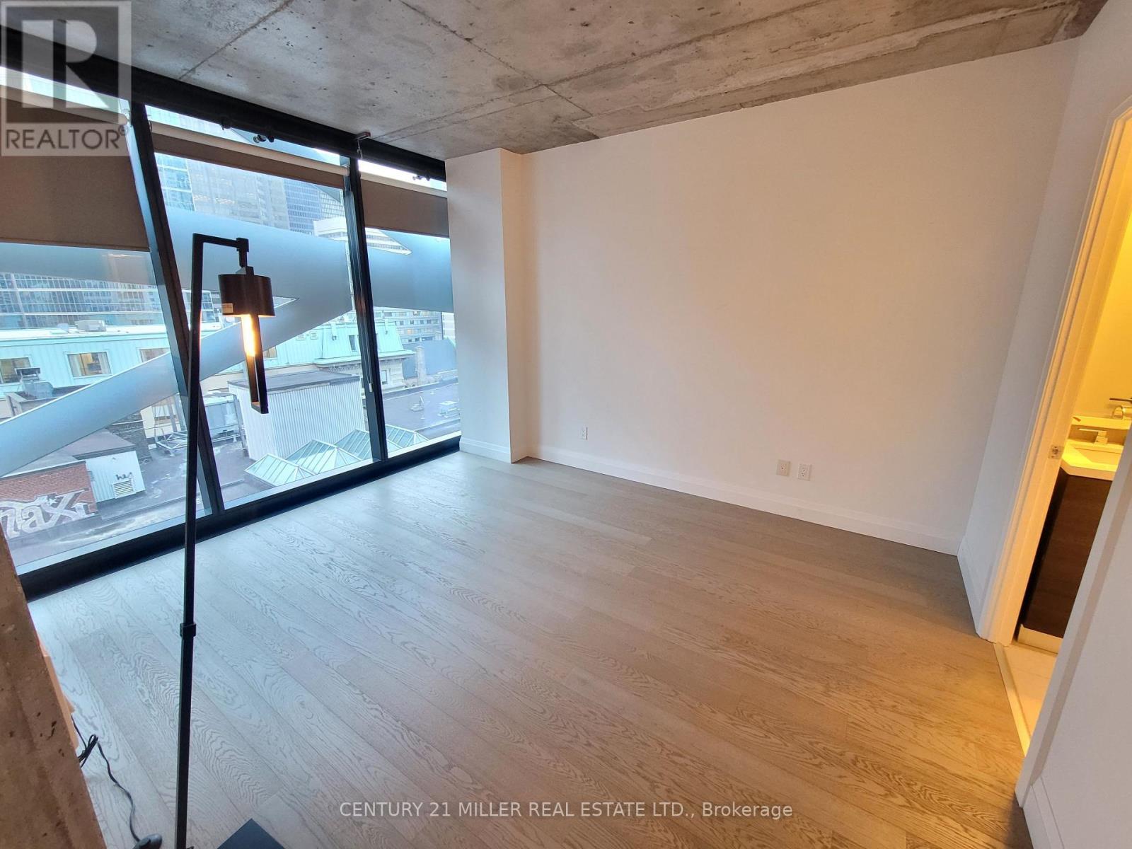 903 - 224 King Street W, Toronto, Ontario  M5V 0A6 - Photo 37 - C13002688