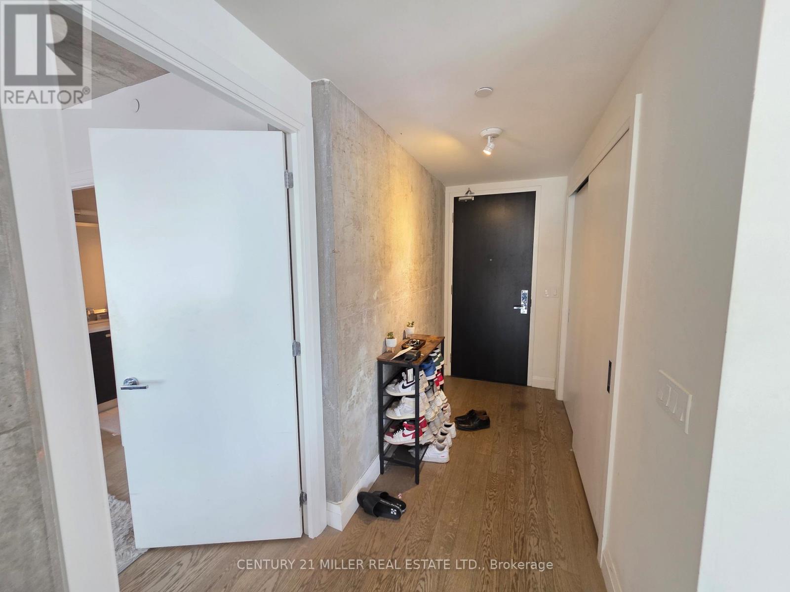 903 - 224 King Street W, Toronto, Ontario  M5V 0A6 - Photo 8 - C13002688