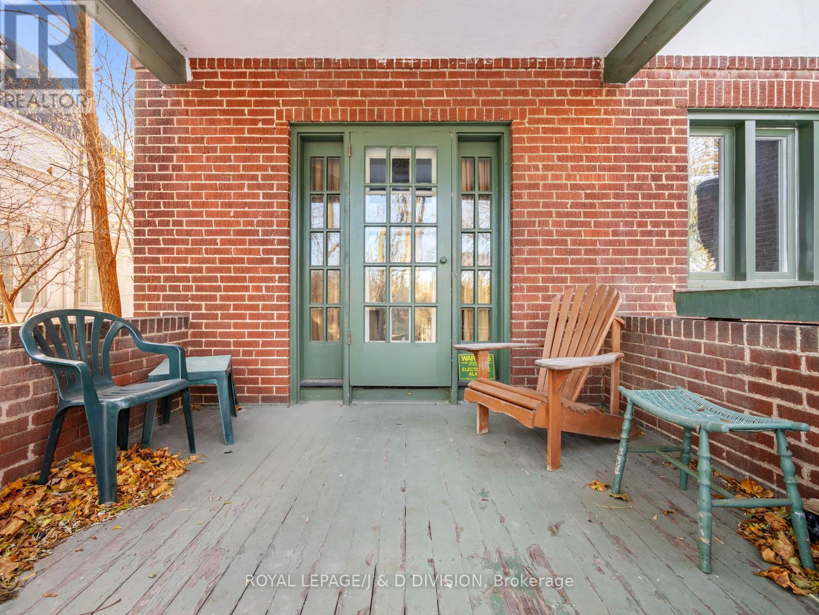 64 Heathdale Road, Toronto, Ontario M6C 1M8 - Photo 26 - C13002716