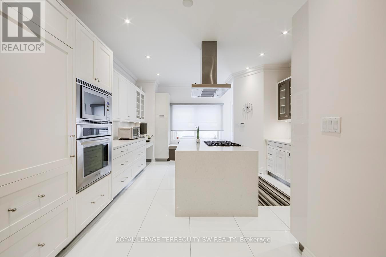 190 Bedford Road, Toronto, Ontario  M5R 2K9 - Photo 10 - C13002732