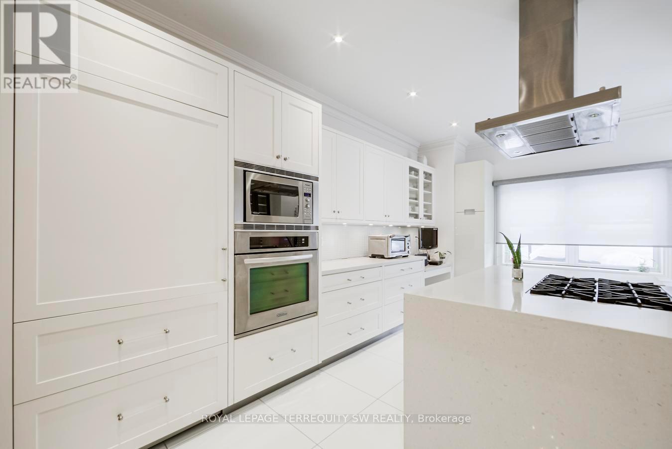 190 Bedford Road, Toronto, Ontario  M5R 2K9 - Photo 11 - C13002732