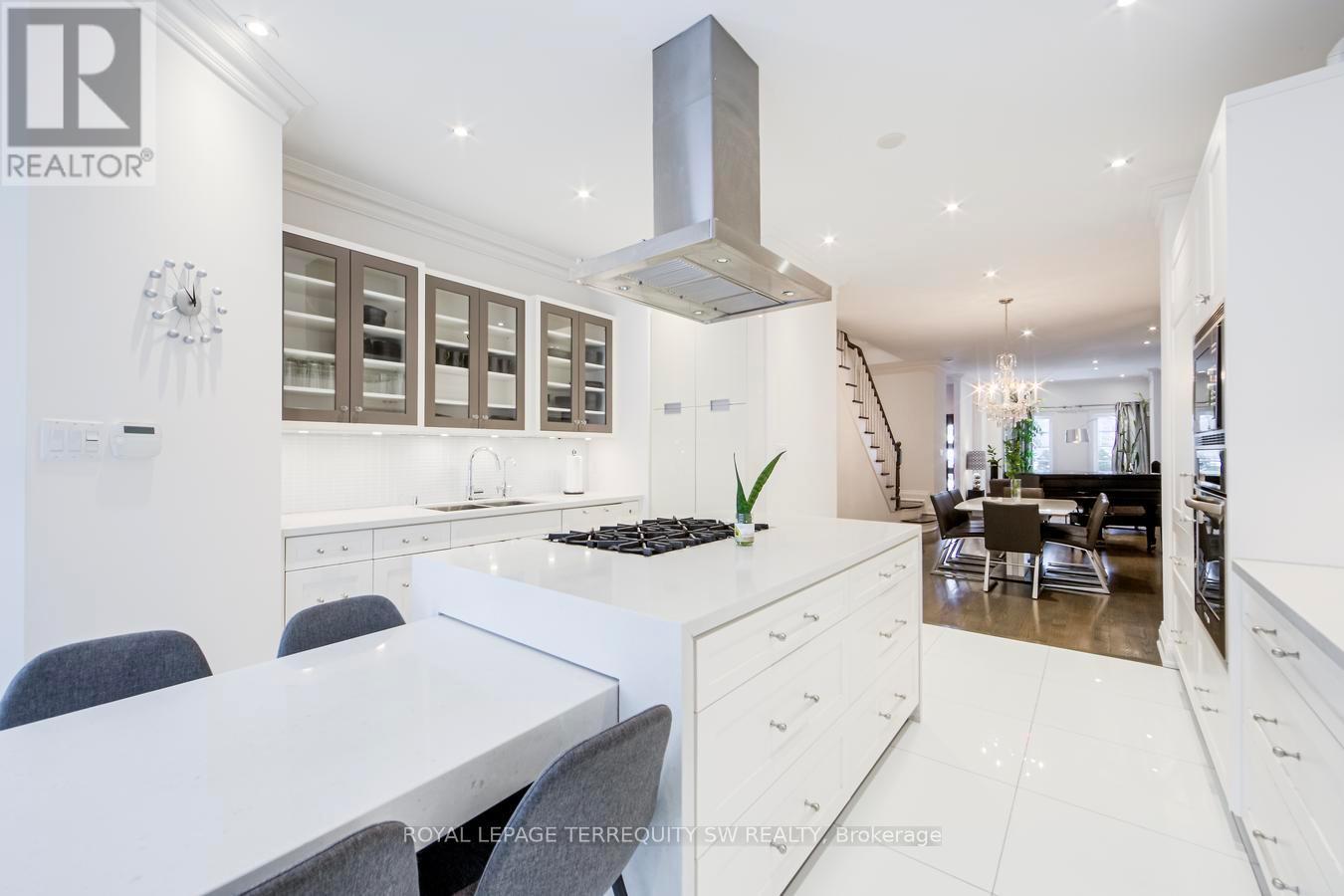 190 Bedford Road, Toronto, Ontario  M5R 2K9 - Photo 14 - C13002732