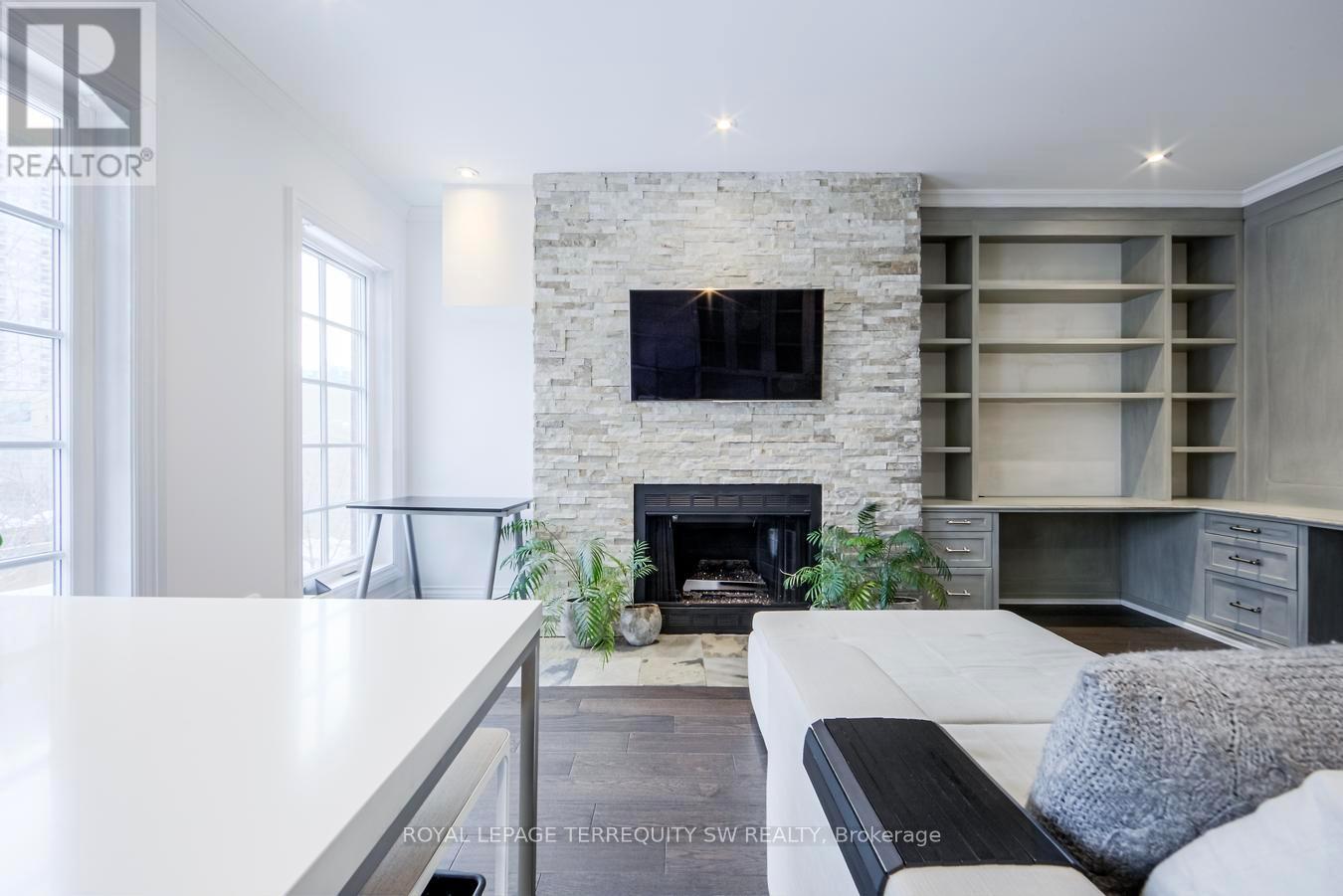 190 Bedford Road, Toronto, Ontario  M5R 2K9 - Photo 20 - C13002732