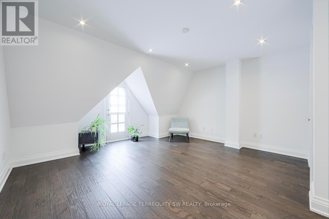 190 Bedford Road, Toronto, Ontario  M5R 2K9 - Photo 31 - C13002732