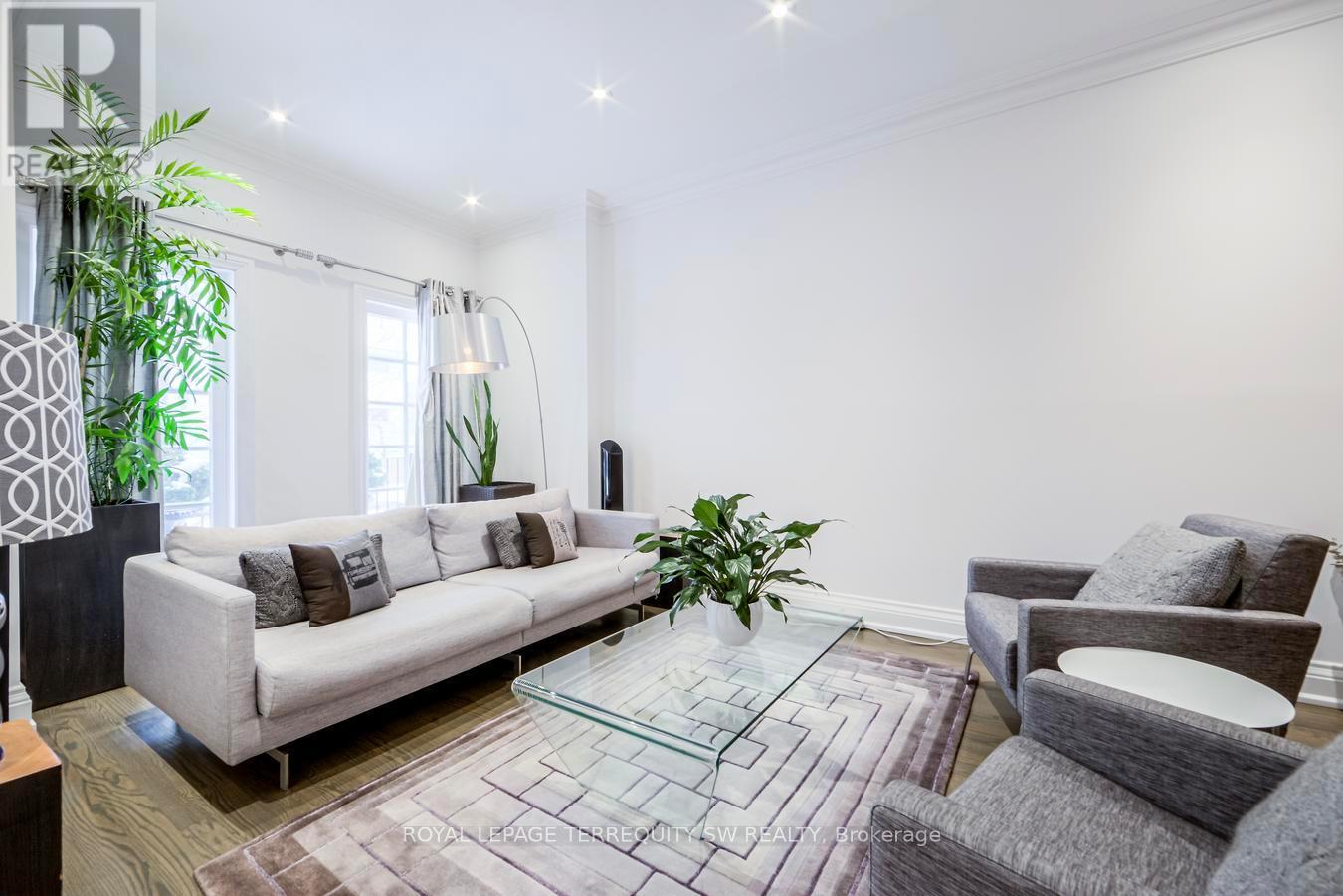 190 Bedford Road, Toronto, Ontario  M5R 2K9 - Photo 4 - C13002732