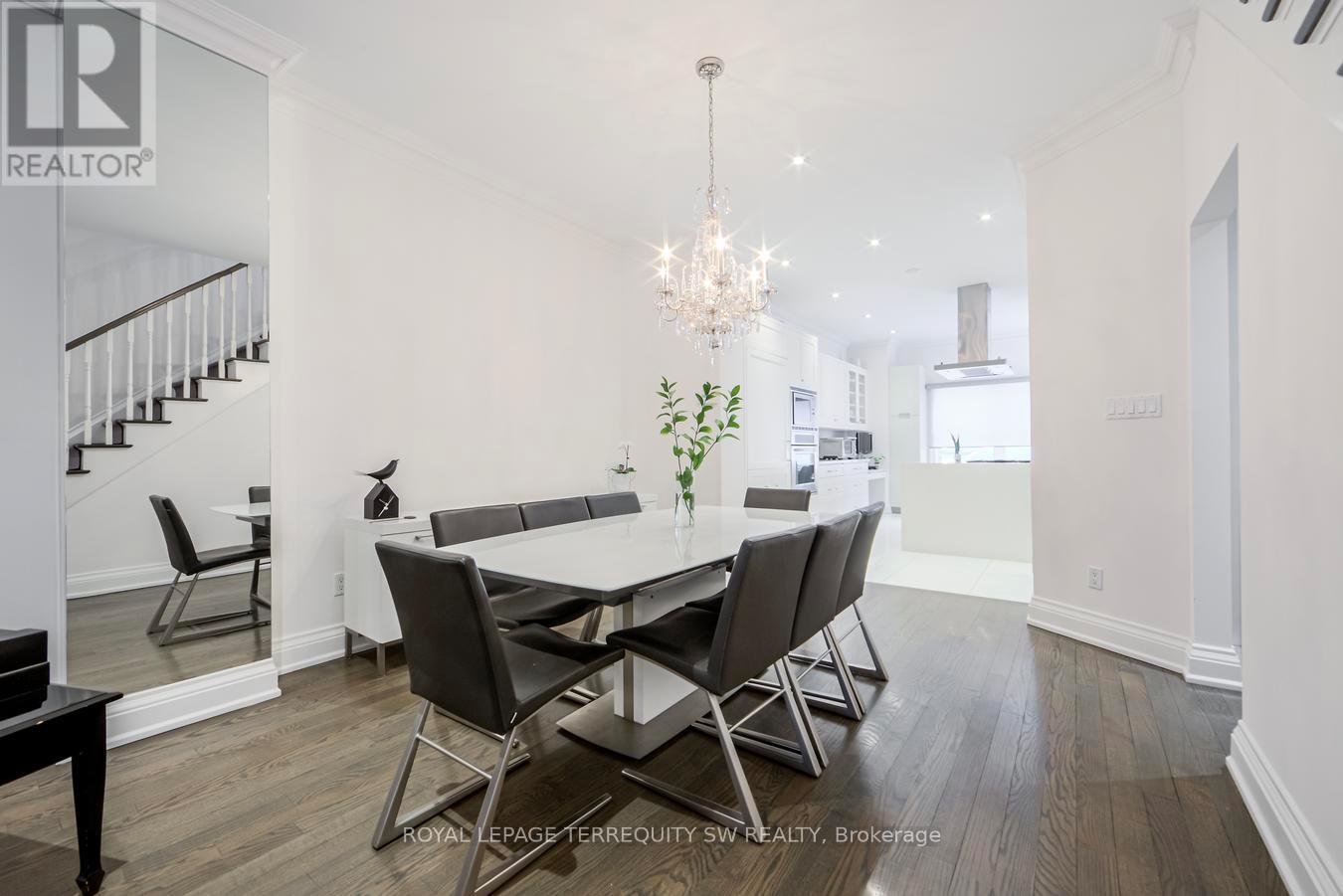 190 Bedford Road, Toronto, Ontario  M5R 2K9 - Photo 8 - C13002732