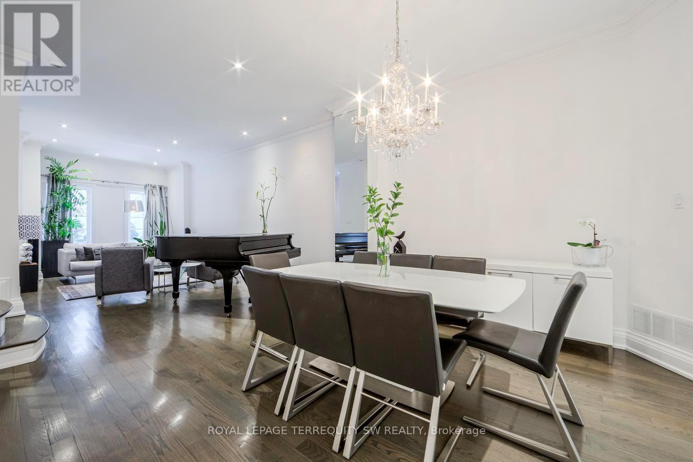 190 Bedford Road, Toronto, Ontario  M5R 2K9 - Photo 9 - C13002732