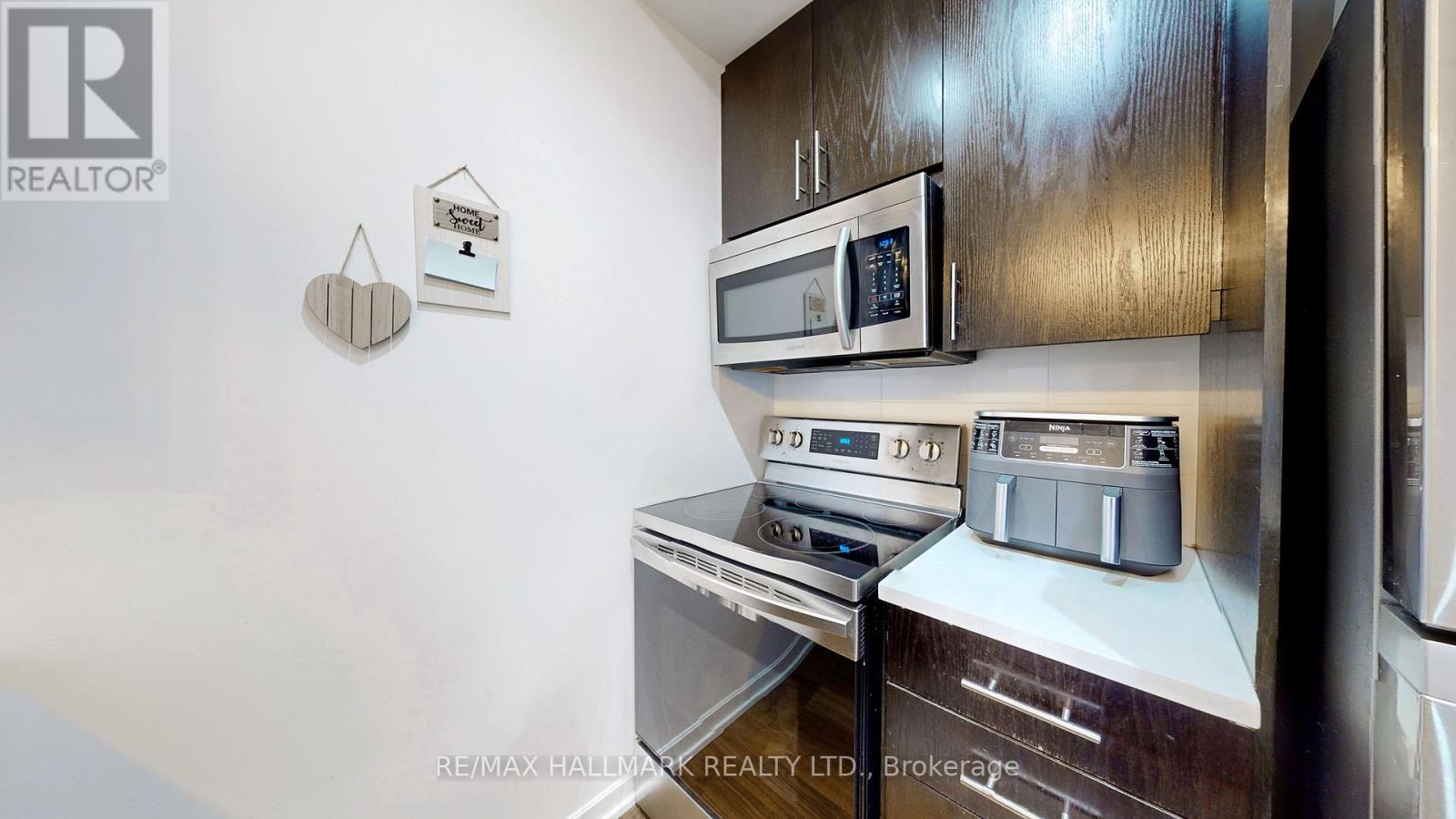 1402 - 70 Forest Manor Road, Toronto, Ontario  M2J 0A9 - Photo 17 - C13002740