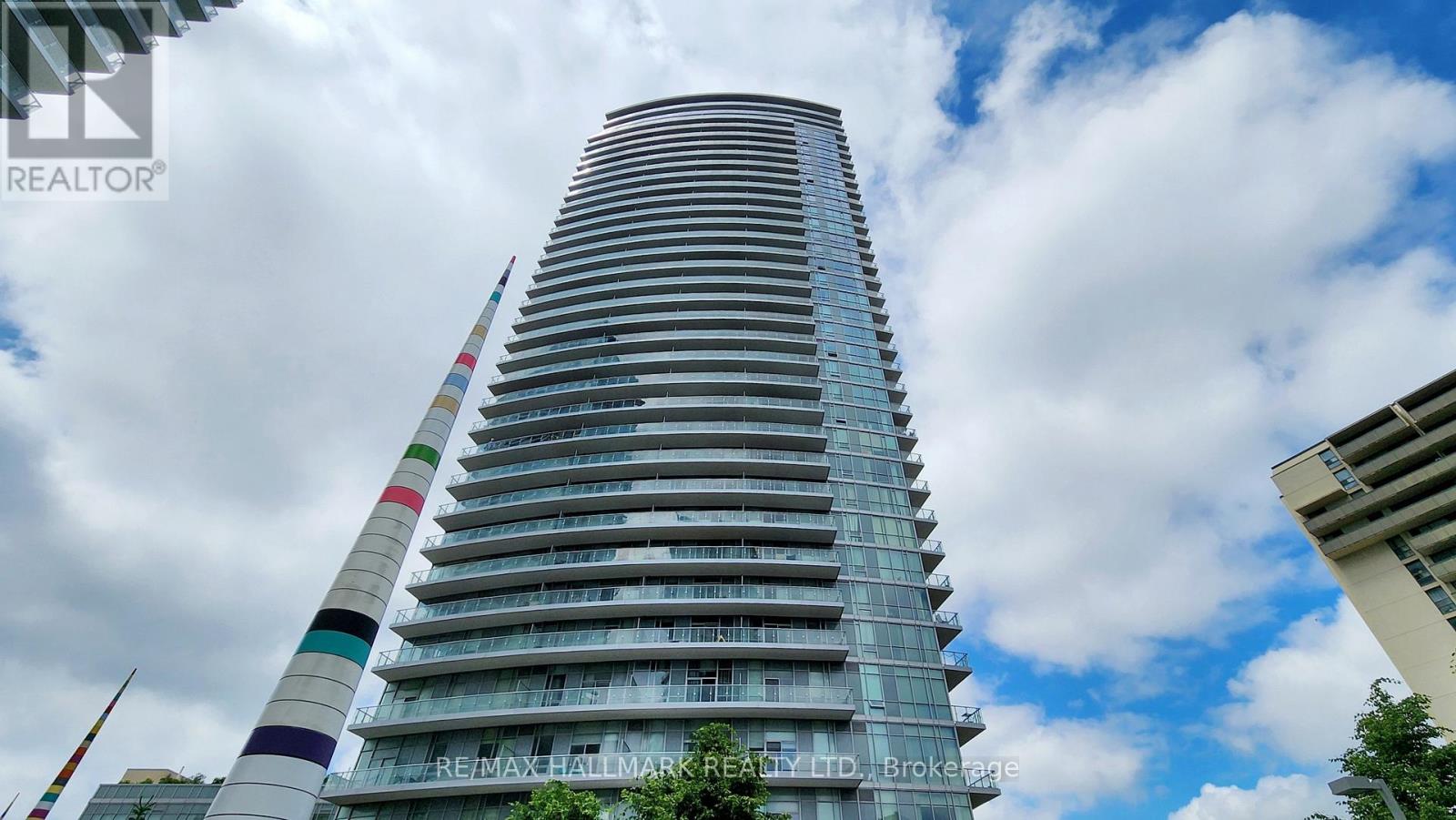 1402 - 70 Forest Manor Road, Toronto, Ontario  M2J 0A9 - Photo 2 - C13002740