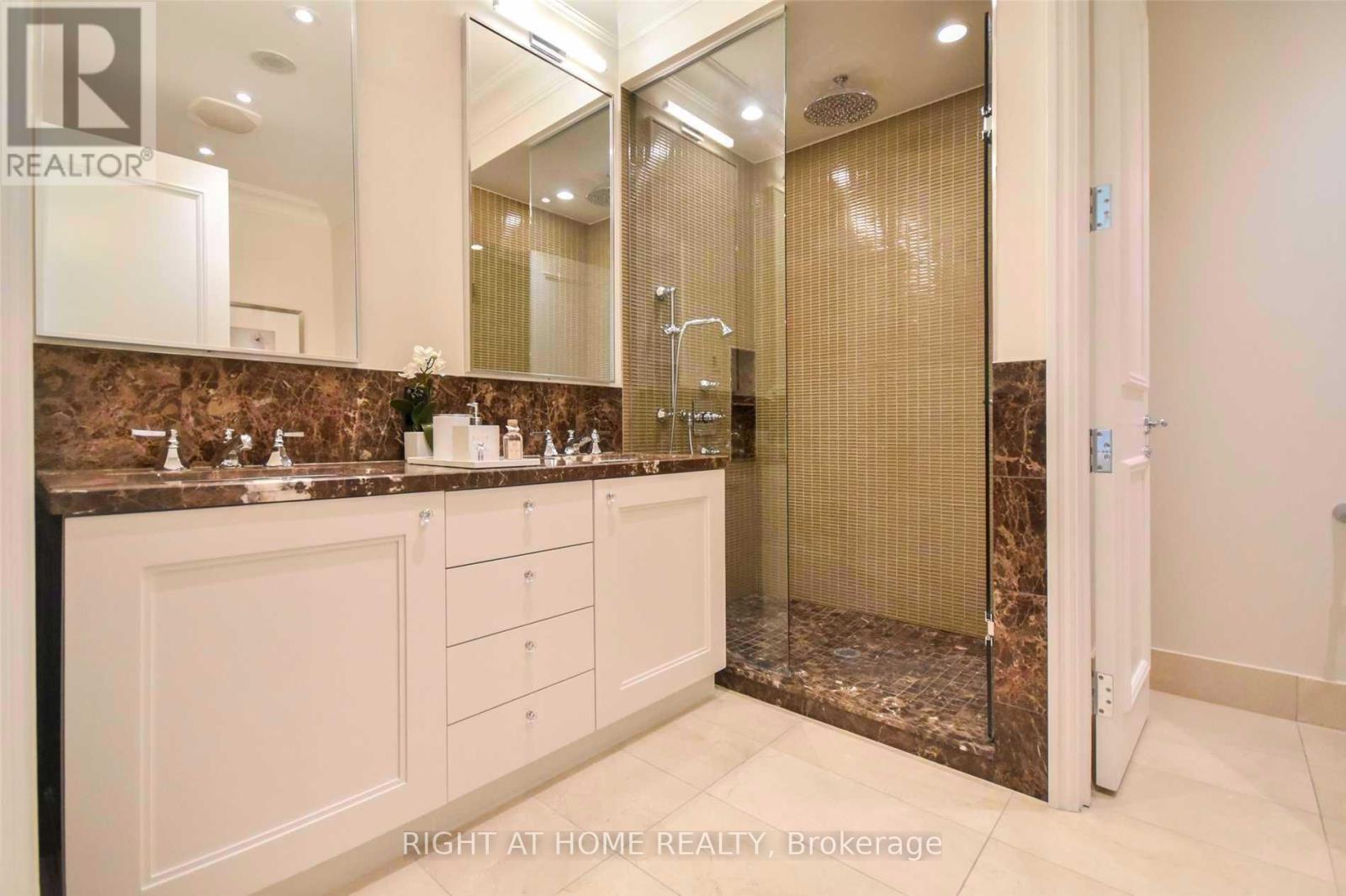 3503 - 311 Bay Street, Toronto, Ontario  M5H 4G5 - Photo 10 - C13002752