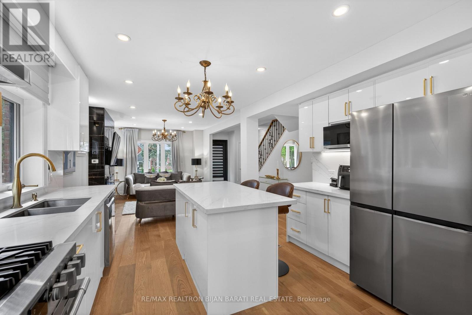 1 Wanless Crescent, Toronto, Ontario  M4N 3B6 - Photo 10 - C13002834