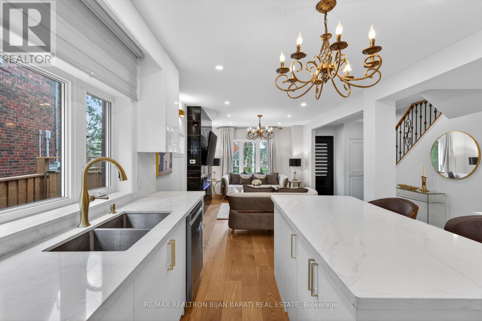 1 Wanless Crescent, Toronto, Ontario  M4N 3B6 - Photo 13 - C13002834