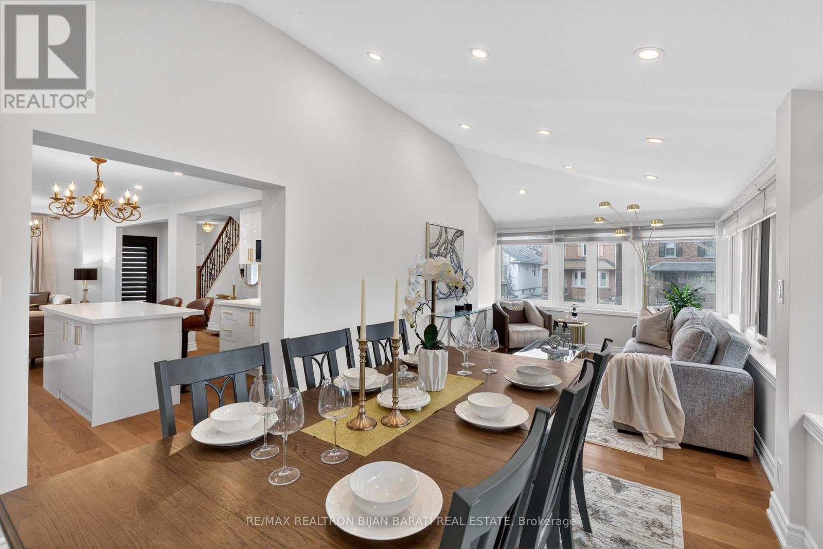 1 Wanless Crescent, Toronto, Ontario  M4N 3B6 - Photo 19 - C13002834