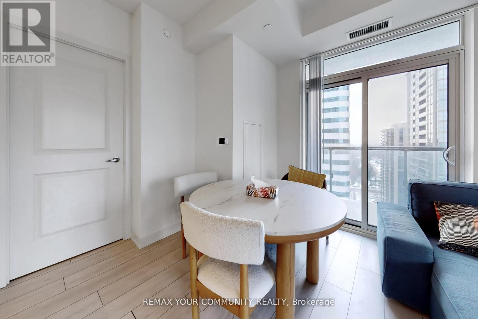 2117 - 4955 Yonge Street, Toronto, Ontario M2N 0L8 - Photo 13 - C13002842