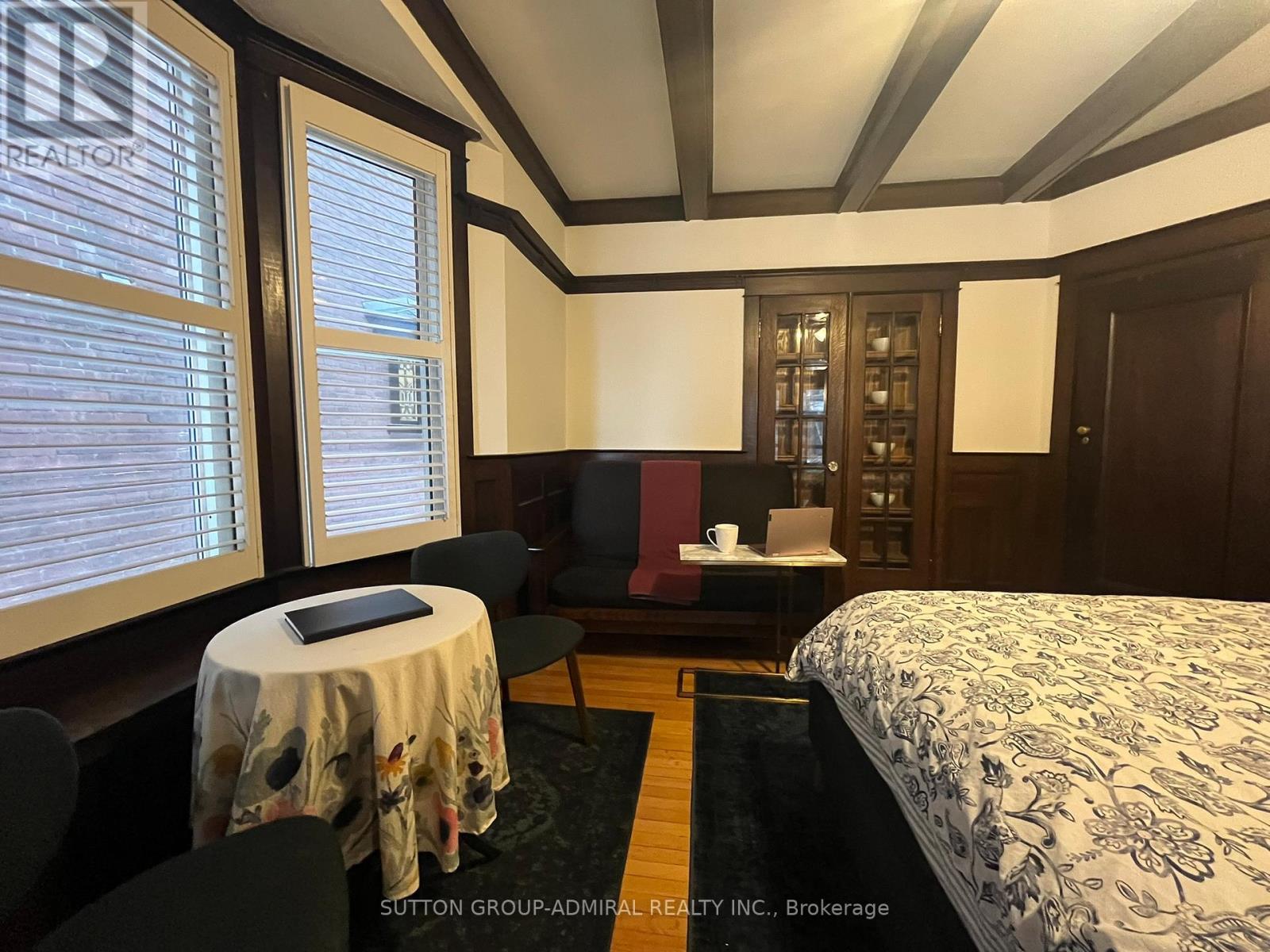 Back Studio Apartment - 335 Palmerston Boulevard, Toronto, Ontario  M6G 2N5 - Photo 14 - C12805064