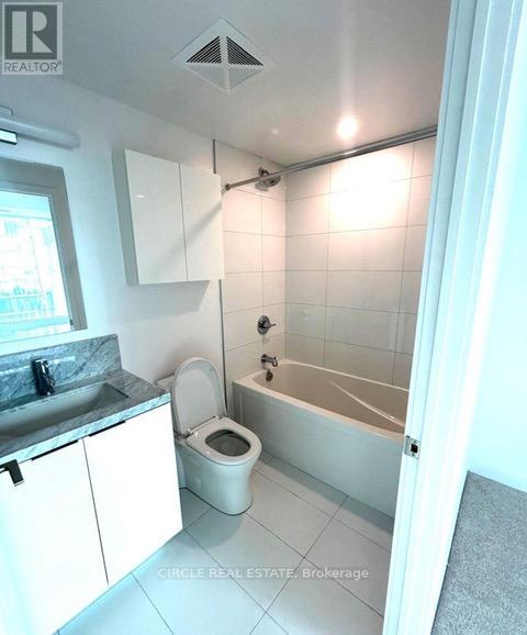 1016 - 121 St Patrick Street, Toronto (Kensington-Chinatown), Ontario  M5T 0B8 - Photo 10 - C12998466