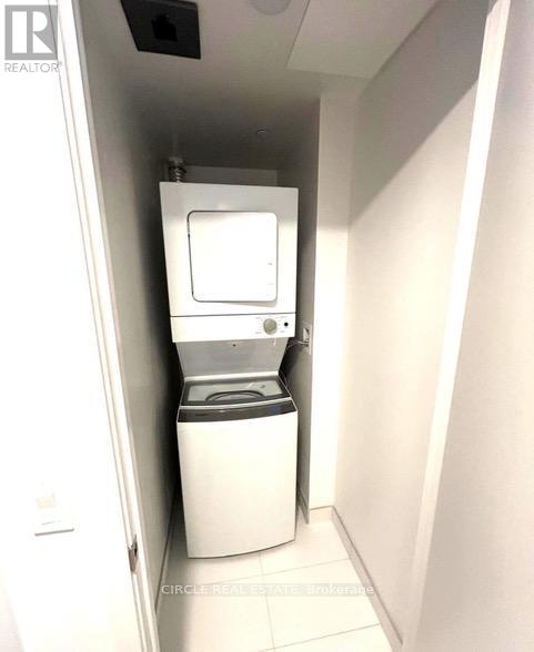 1016 - 121 St Patrick Street, Toronto (Kensington-Chinatown), Ontario  M5T 0B8 - Photo 12 - C12998466