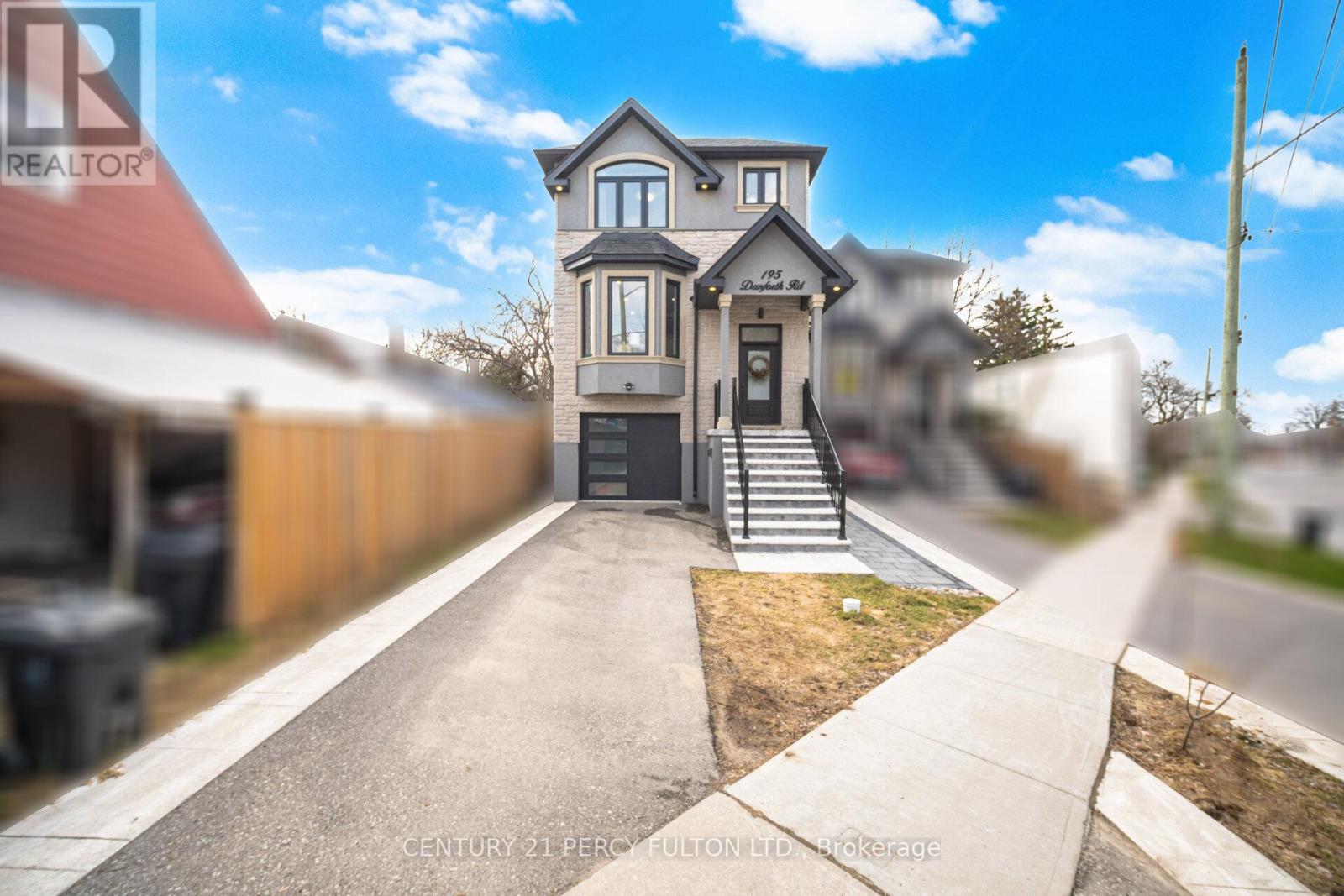 195 DANFORTH ROAD, Toronto, Ontario