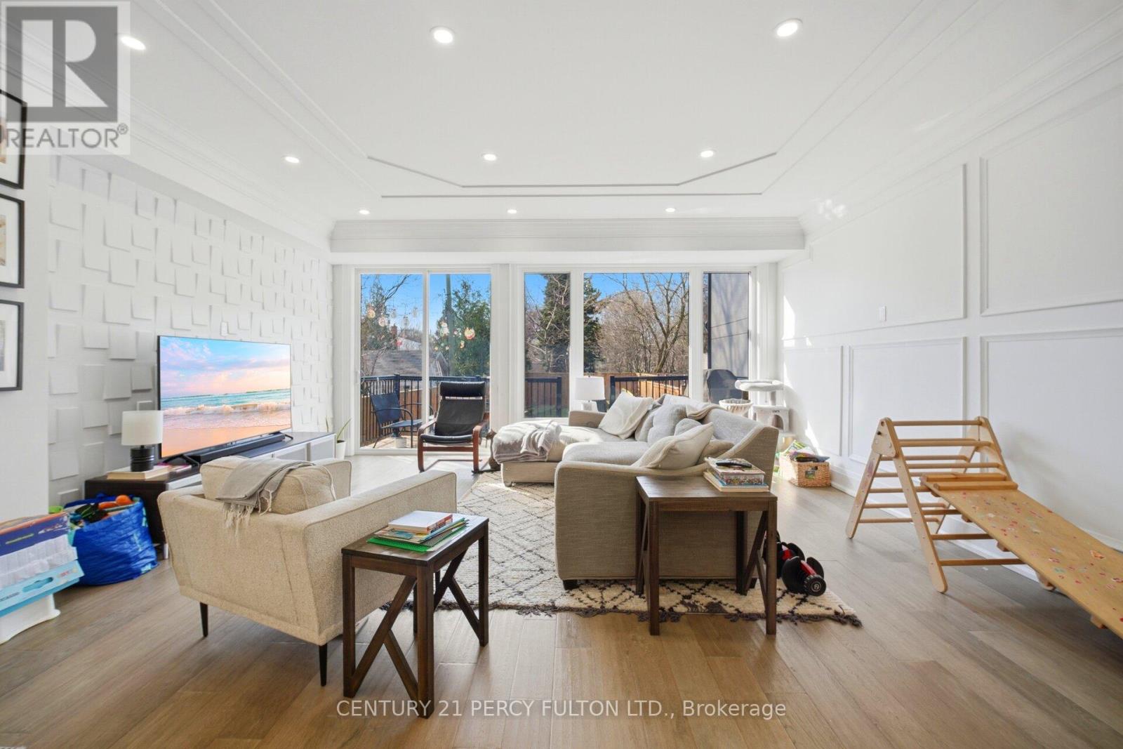 195 Danforth Road, Toronto, Ontario  M1L 3X1 - Photo 17 - E13002712