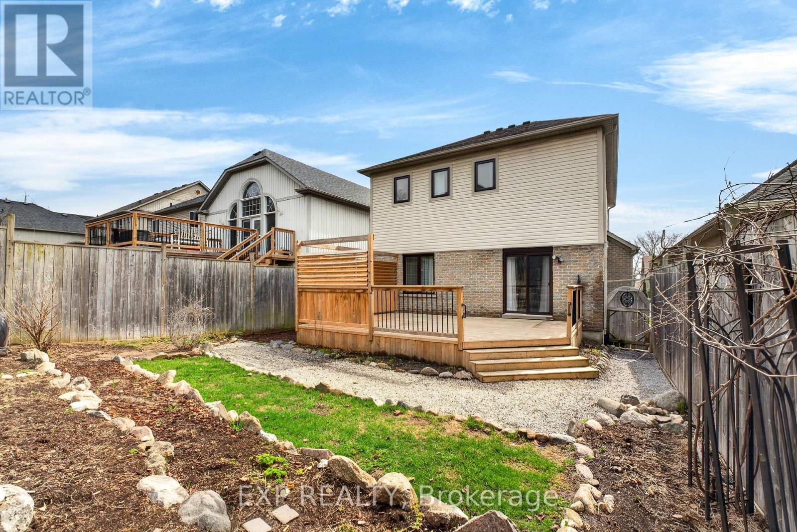 808 Greystone Court E, Oshawa, Ontario  L1K 2V1 - Photo 46 - E13002742