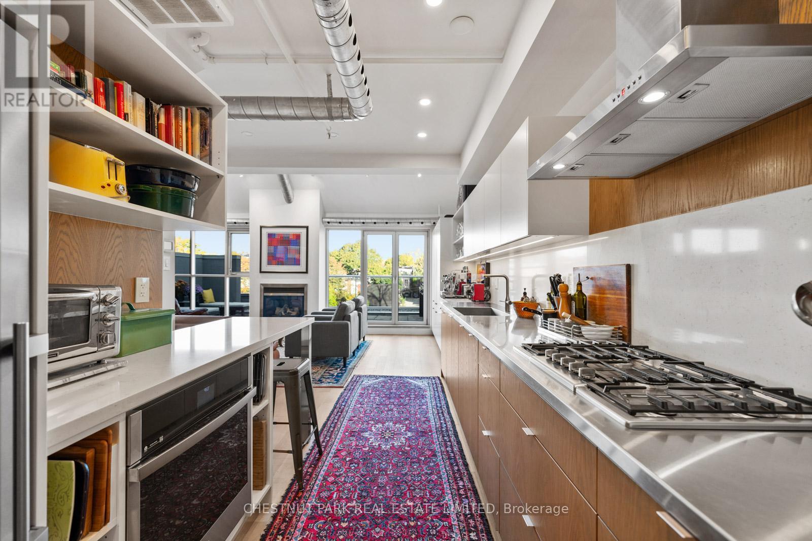 304 - 1852 Queen Street E, Toronto, Ontario  M4L 1H1 - Photo 6 - E13002776