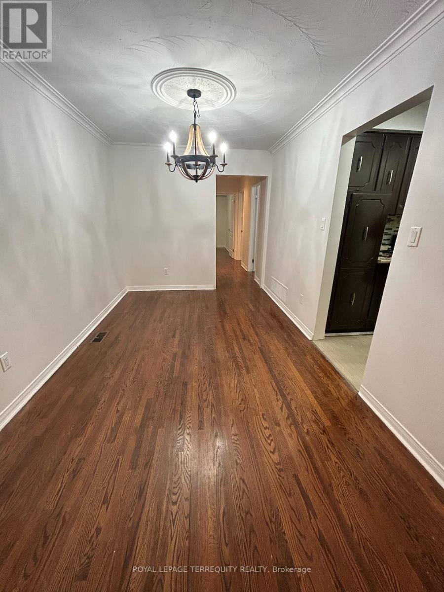 Main - 5 Malta Street, Toronto, Ontario  M1N 2L2 - Photo 11 - E13002836