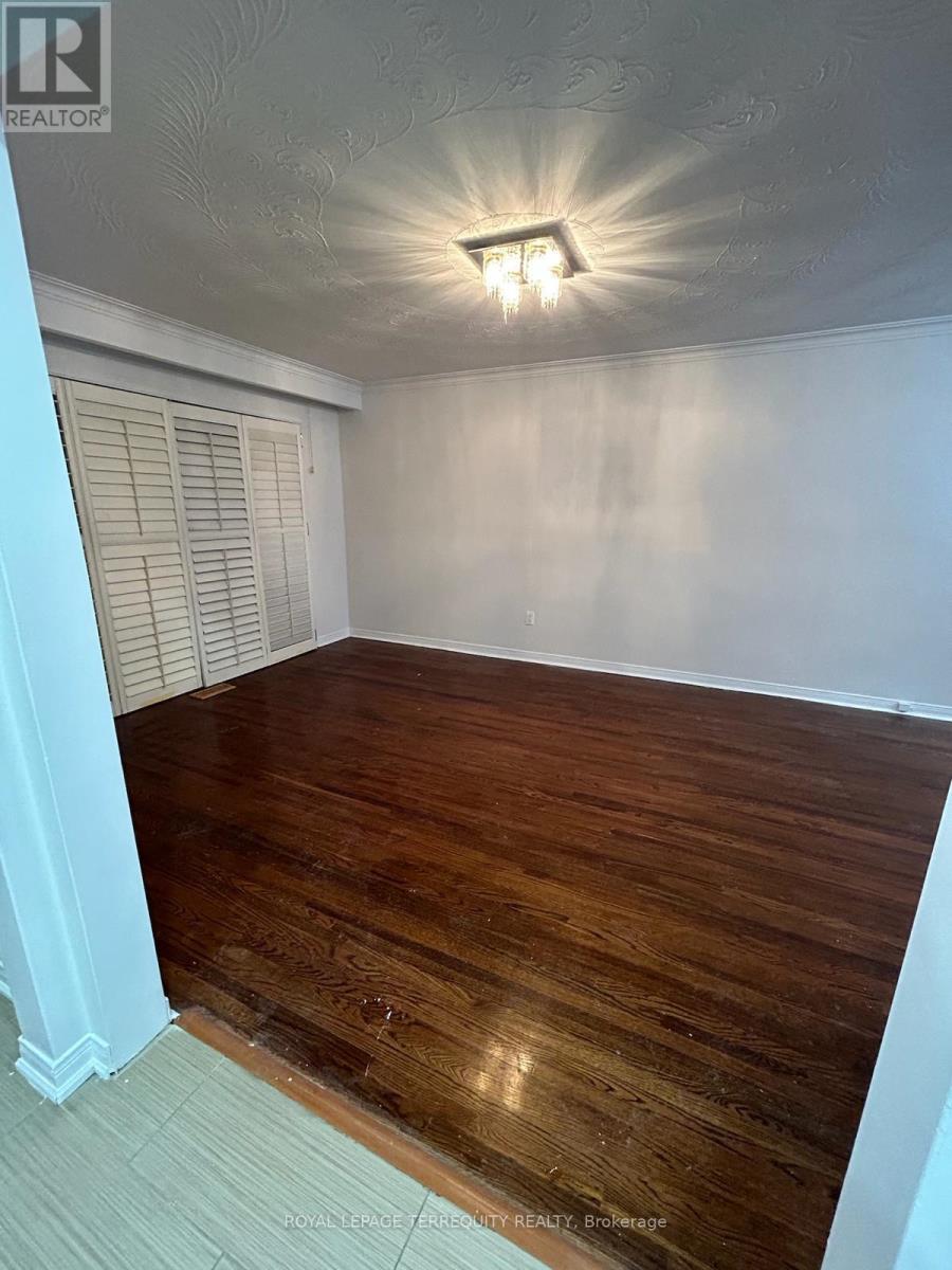 Main - 5 Malta Street, Toronto, Ontario  M1N 2L2 - Photo 13 - E13002836