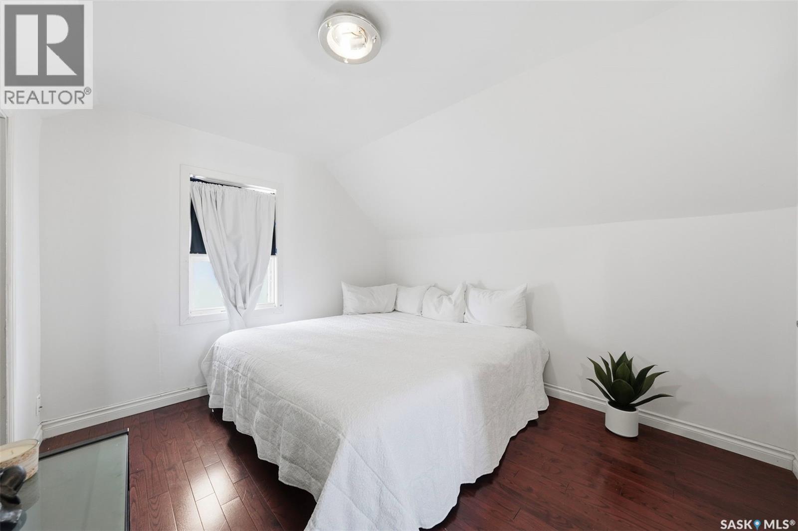 547 5th Street E, Prince Albert, Saskatchewan  S6V 0L9 - Photo 14 - SK032956