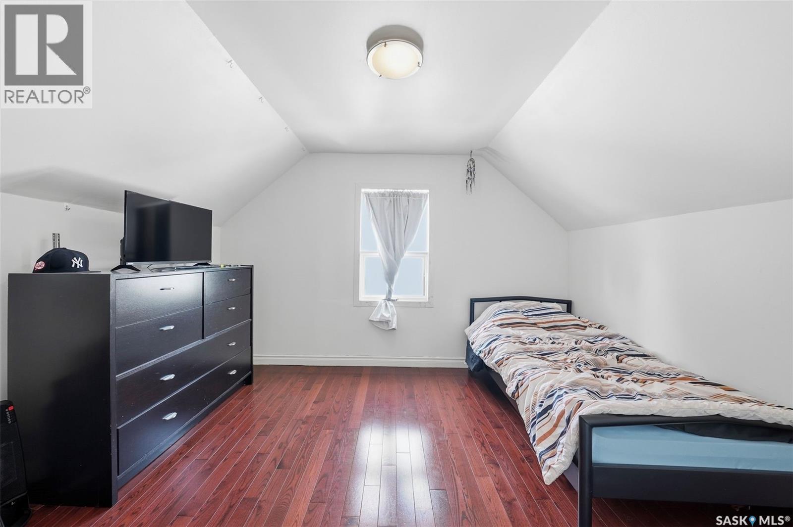 547 5th Street E, Prince Albert, Saskatchewan  S6V 0L9 - Photo 16 - SK032956