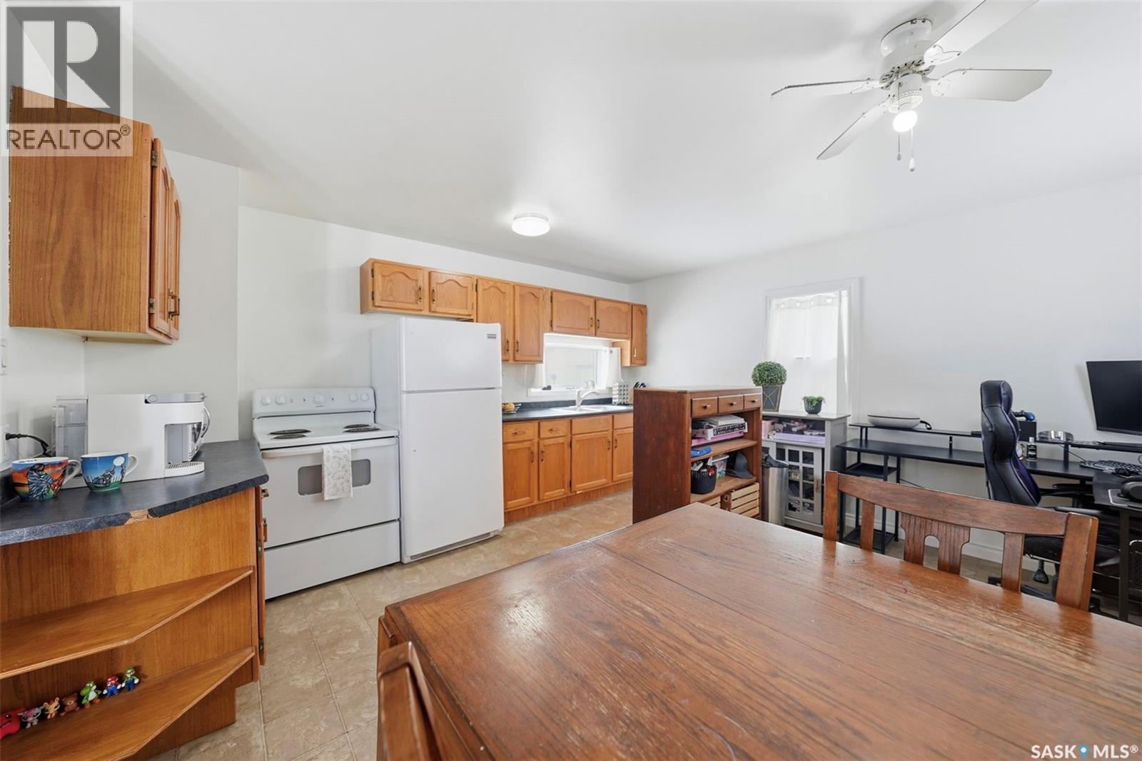 547 5th Street E, Prince Albert, Saskatchewan  S6V 0L9 - Photo 7 - SK032956