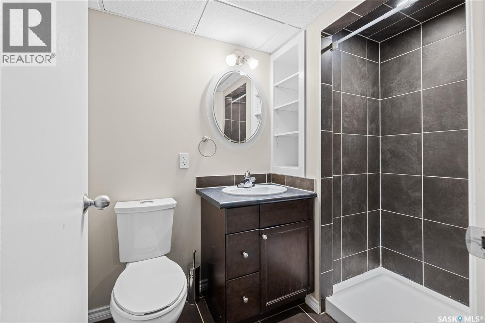 918 East Bay, Regina, Saskatchewan  S4N 6W6 - Photo 23 - SK032882